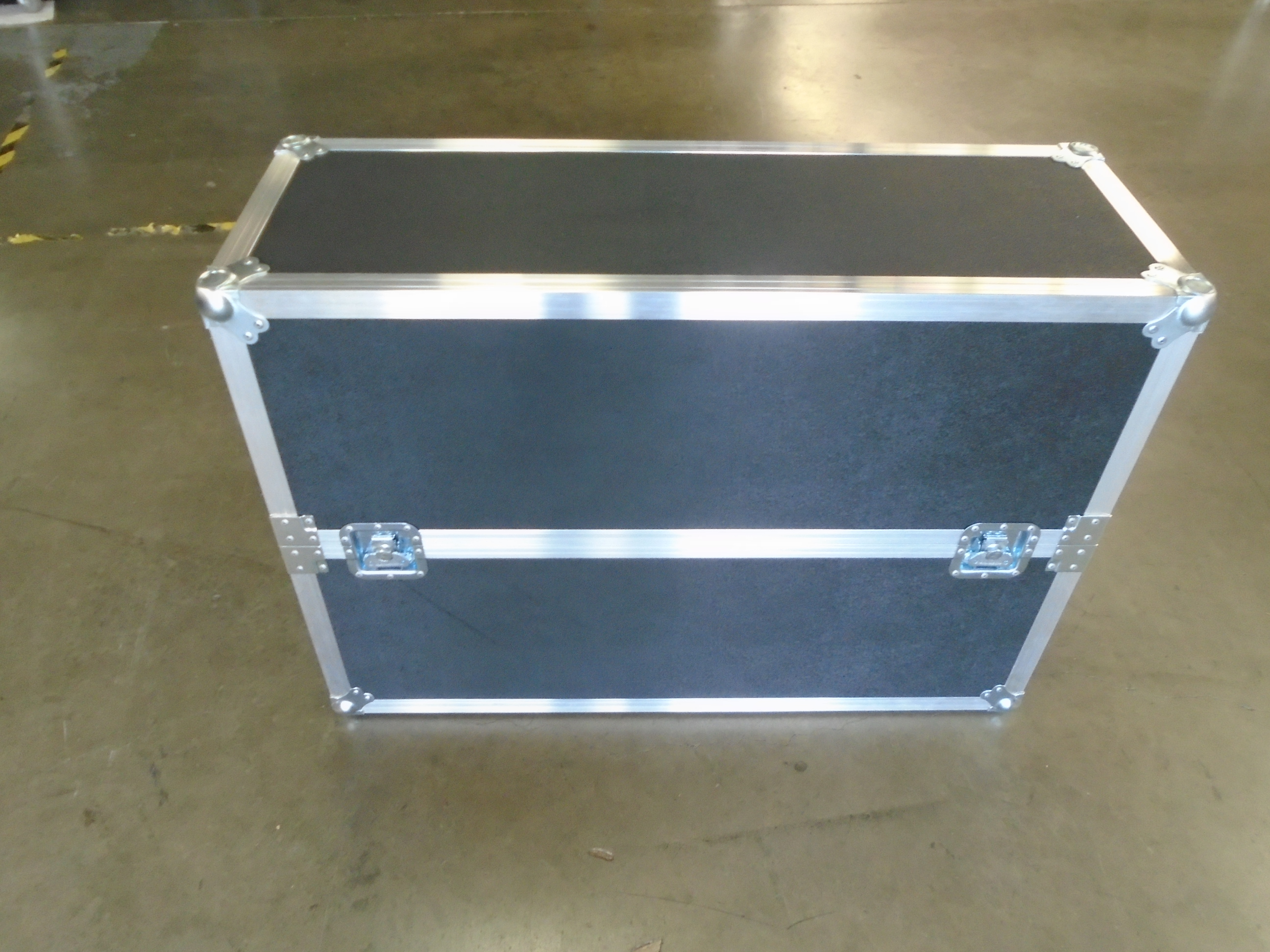 Print # 9109 - Custom Road Case, Removable Lid, 1" Foam Lined, Inner Dimensions 37 1/2" x 26" x 11", No Wheels By Nelson Case Corp